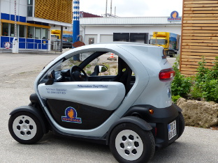 Firma-Twizy-2